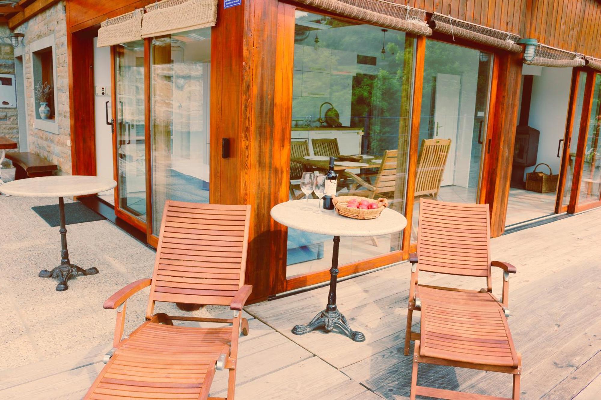 Piran Beach House - Private Oasis - Beachfront Apartment With A Sea View Terrace Εξωτερικό φωτογραφία